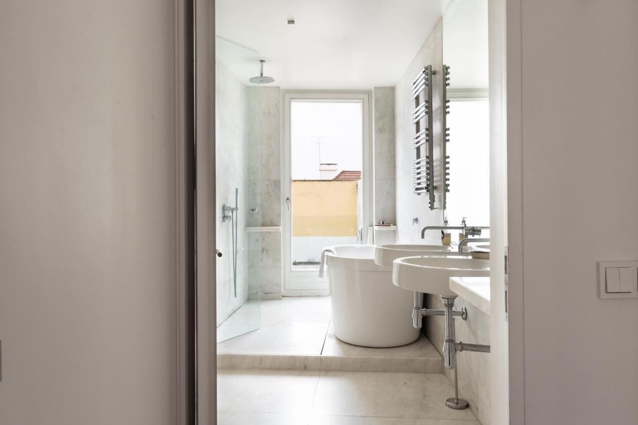 Altido Stylish 5Br Apt With Big Terrace In Principe Real Lisbon Exterior photo